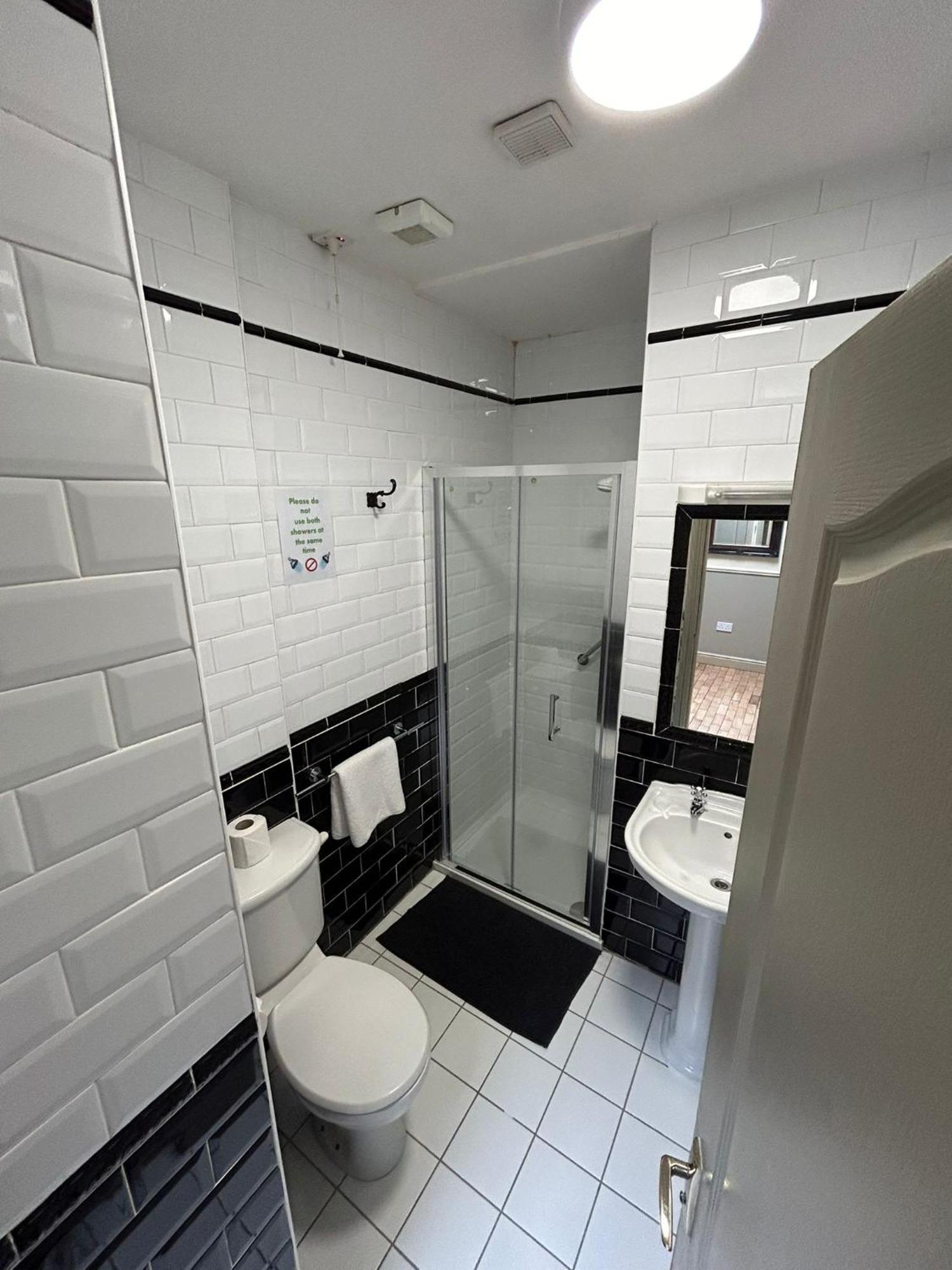 Gogartys Temple Bar Apartments Dublin Ngoại thất bức ảnh